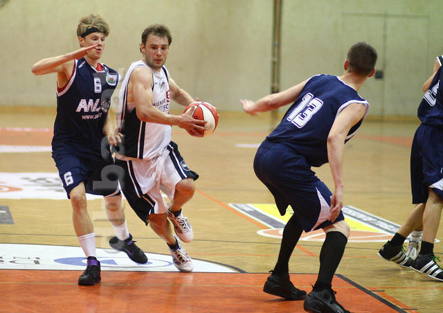 19-36-37_SKRA1571.JPG