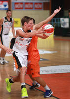 SKRA6118.jpg
