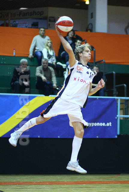 SKRA8034.jpg