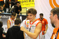 18-44-38_MKIV8123.JPG