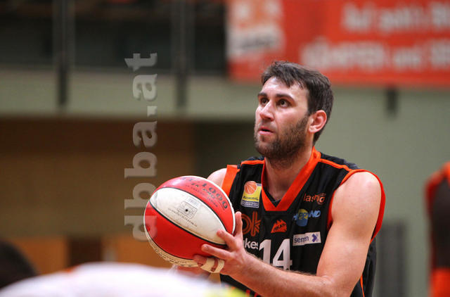 18-22-12_MKIV9908.JPG