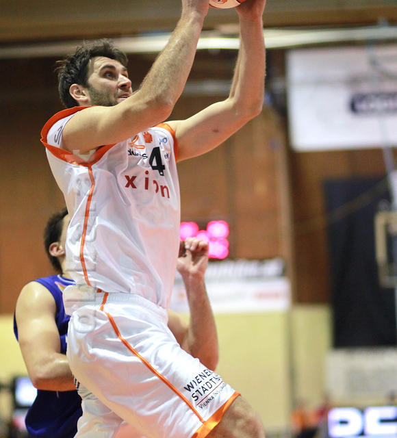 19-37-12_MKIV2754A.JPG