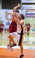 SKRA1250.jpg