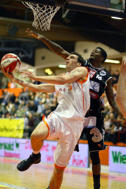 19-39-33_SKRA3857.JPG