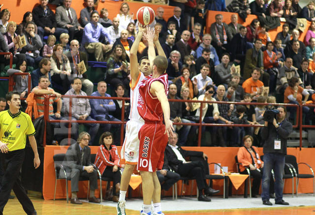 20-57-21_MKIV1331.JPG