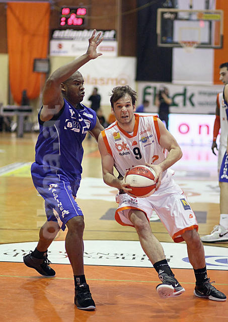 19-33-25_SKRA7244.JPG