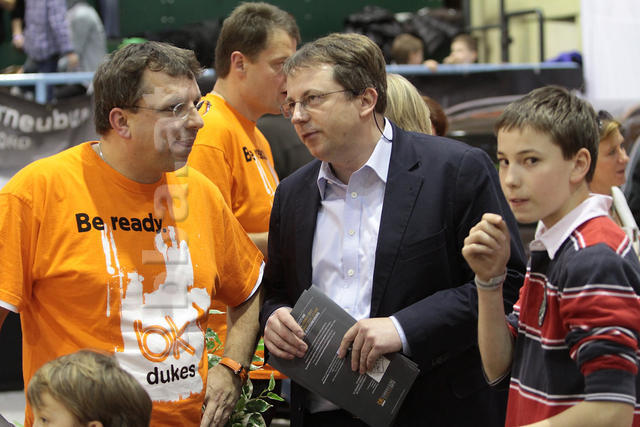 19-59-47_IMG_2709.JPG