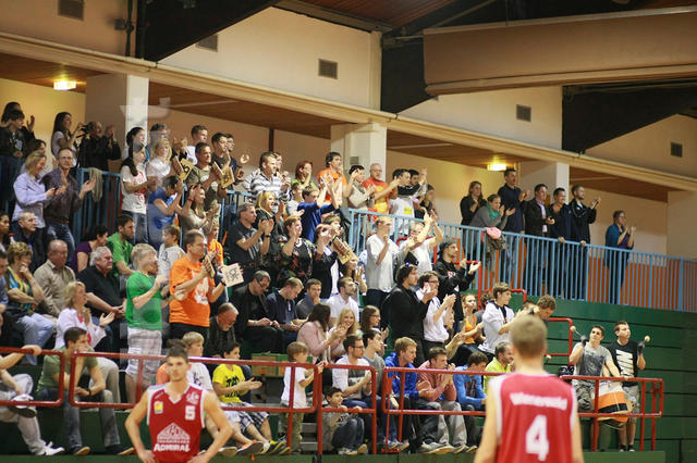 18-32-30_SKRA3725.JPG