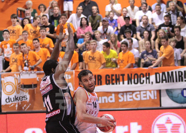 19-35-38-IMG_1853.JPG