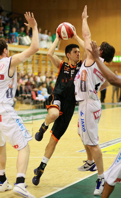 19-40-12-SKRA8109.JPG
