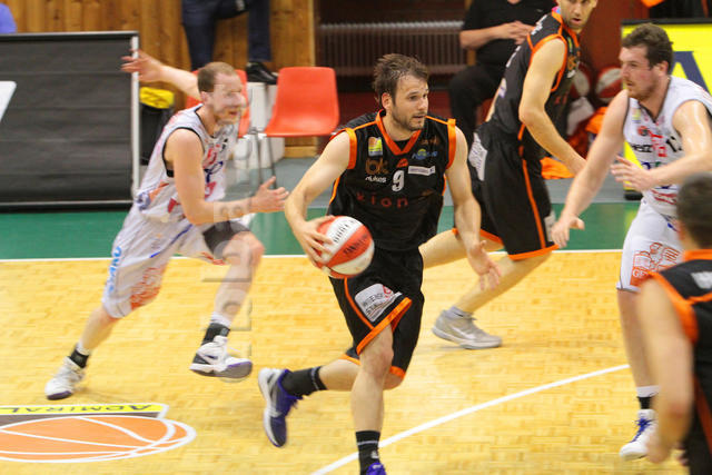 19-50-57-IMG_2327.JPG