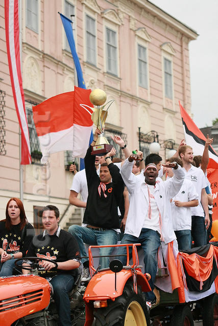 18-06-00-SKRA2700.JPG