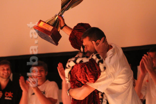 19-35-43-IMG_4307.JPG