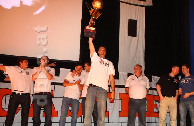 19-35-48-IMG_7700.JPG