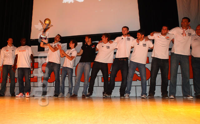 19-36-04-IMG_7708.JPG
