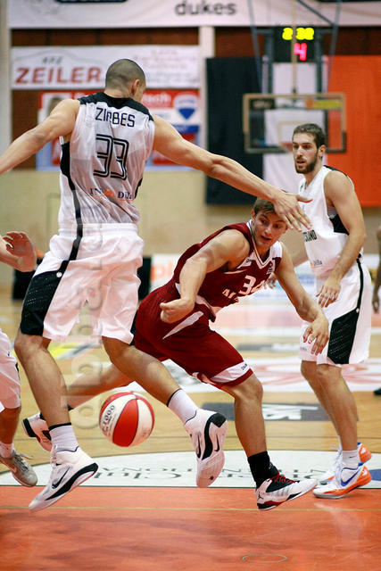 19-17-30-SKRA5203.JPG