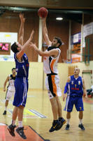 SKRA6838.jpg