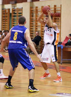 SKRA6886.jpg