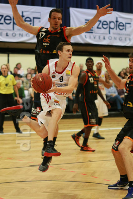 19-46-11_SKRA3111.JPG
