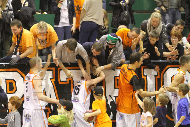 19-35-21_IMG_7680.jpg