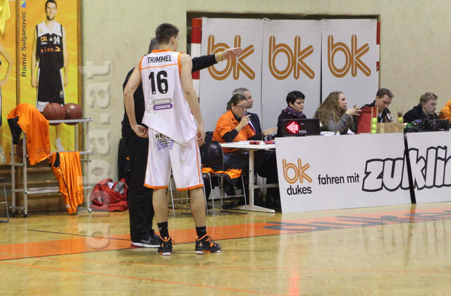 22-00-12_MKIV1760.JPG