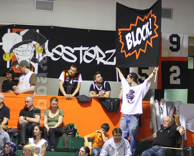 18-32-11_MKIV9817.JPG