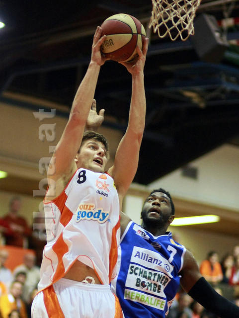 18-16-48_SKRA0800.jpg