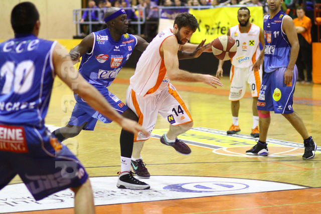 18-40-30_IMG_7014.jpg