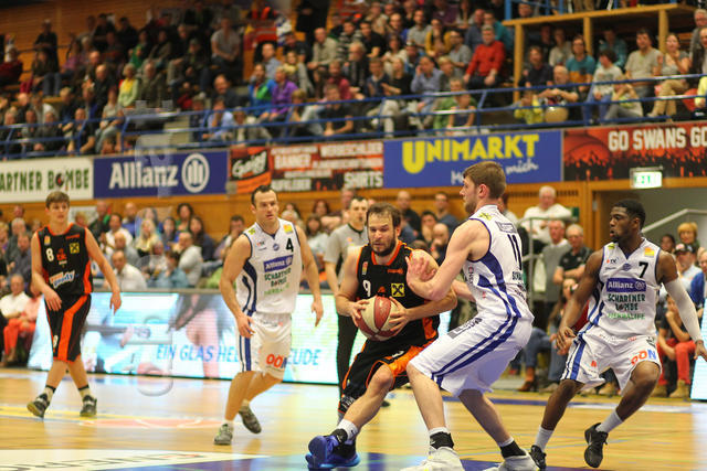 19-43-28_MKIV9746.JPG