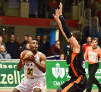 Basketball WBC Raiffeisen Wels vs yourgoody Dukes Klosterneuburg_ 28_12_2014-1-4.JPG