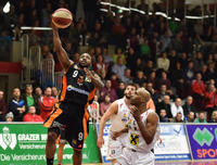 Basketball WBC Raiffeisen Wels vs yourgoody Dukes Klosterneuburg_ 28_12_2014-4-2.JPG