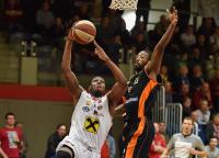 Basketball-WBC-Raiffeisen-Wels-vs-BK-Dukes-Klosterneuburg_-07_03_2015-2-3.JPG