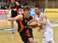 Basketball-WBC-Raiffeisen-Wels-vs-BK-Dukes-Klosterneuburg_-07_03_2015-2-10.JPG