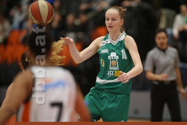 17-13-32_MK_X8440.jpg