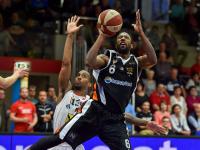 Basketball-WBC-Raiffeisen-Wels-vs-BK-Dukes-Klosterneuburg_-20_04_2016-3-7.JPG