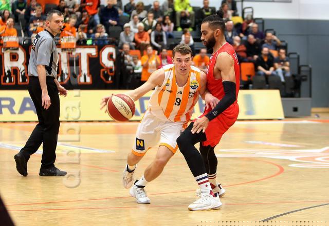 18-04-16_MK_X3261.JPG