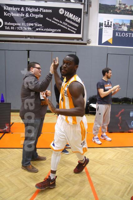 19-27-54_IMG_7547.jpg