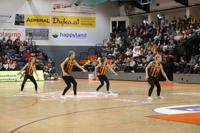 19-19-32_MK_X4963.jpg