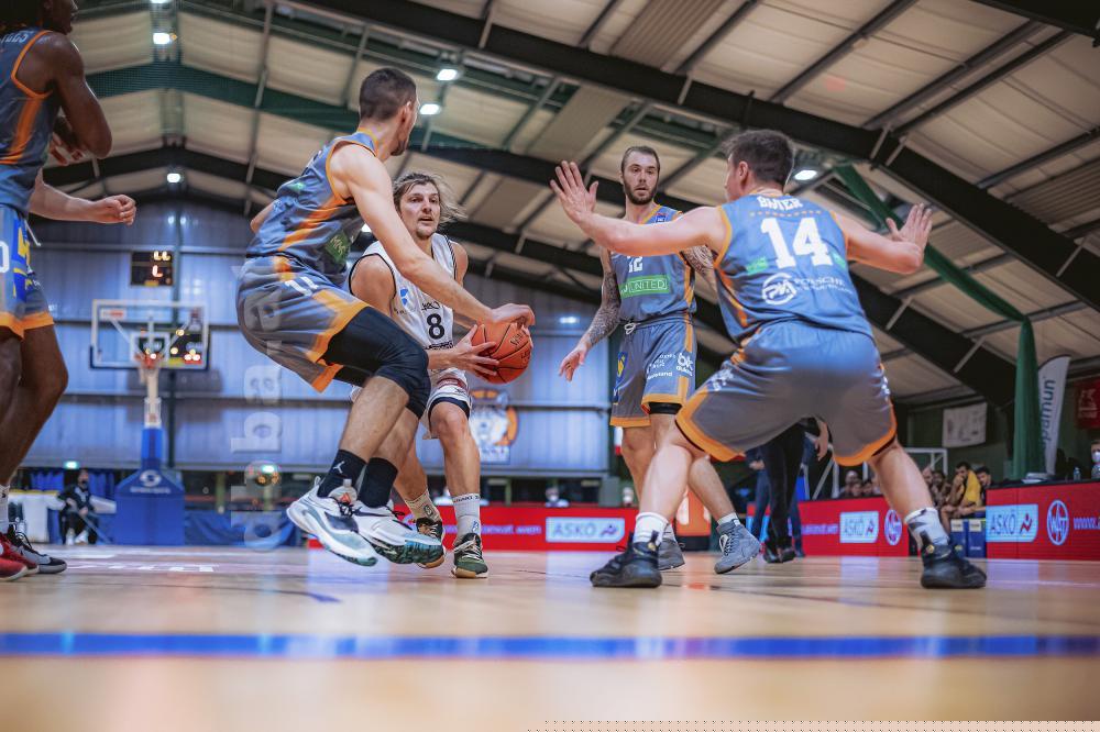 pictorial_BSL_Wolves_vs_Dukes190.JPG