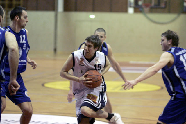 _N4V1826.JPG
