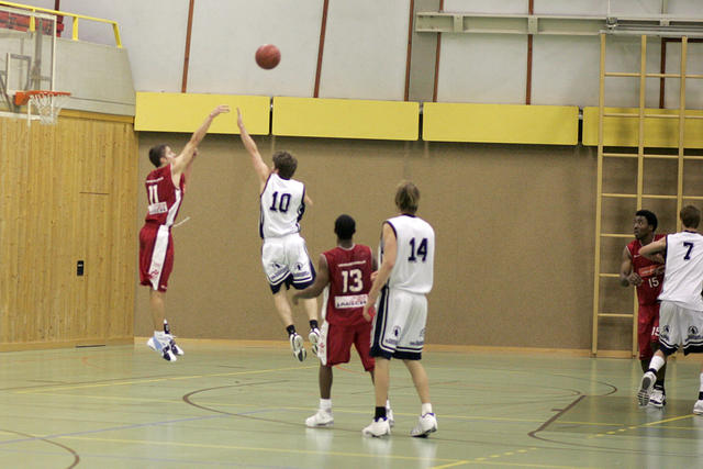 _N4V1052.jpg