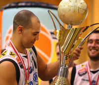 19-06-23_MK2N3090.jpg