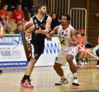 Basketball-WBC-Raiffeisen-Wels-vs-BK-Dukes-Klosterneuburg_-19_12_2015-2-6.JPG