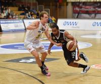 Basketball-WBC-Raiffeisen-Wels-vs-BK-Dukes-Klosterneuburg_-19_12_2015-3-8.JPG