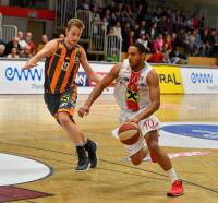 Basketball_Raiffeisen_Flyers_Wels_vs_BK_Dukes_Klosterneuburg_11_03_2018_6.jpg