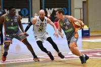 17-04-53_Basketball_Raiffeisen_Flyers_Wels_vs_Klosterneuburg_Dukes_101.JPG